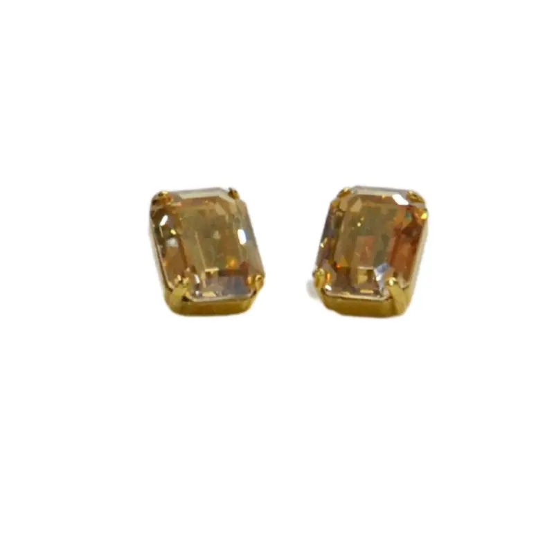 Champagne-Tone Rectangle Stud Earrings – Polished Gold-Plated Brass With Minimalist Geometric Design 1