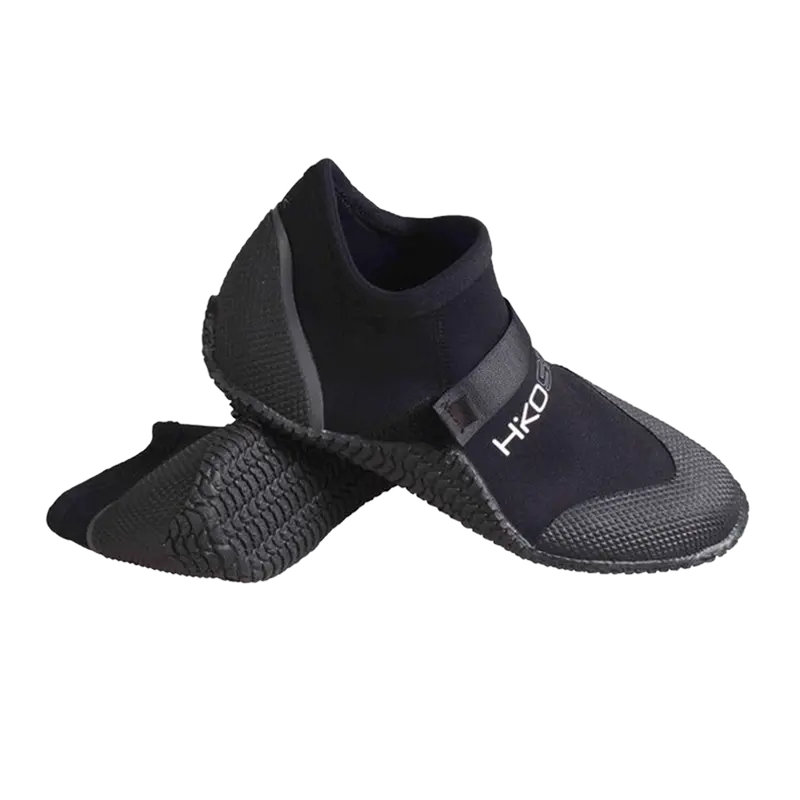 Neoprene Sneaker-Style Watershoes 1